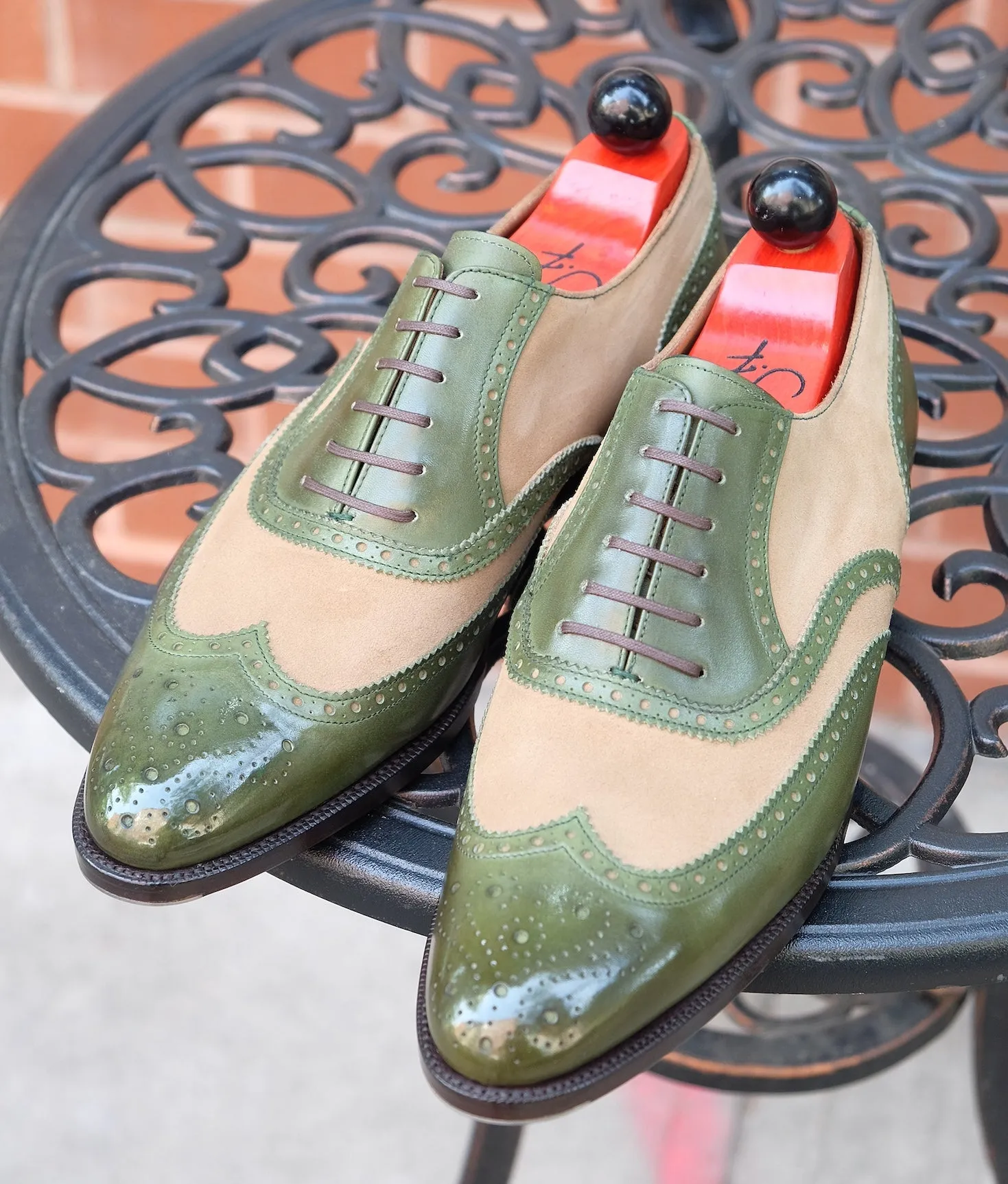 Kitsap - MTO - Avocado Calf / Oatmeal Suede - TMG Last - Single Leather Sole - Heart Medallion