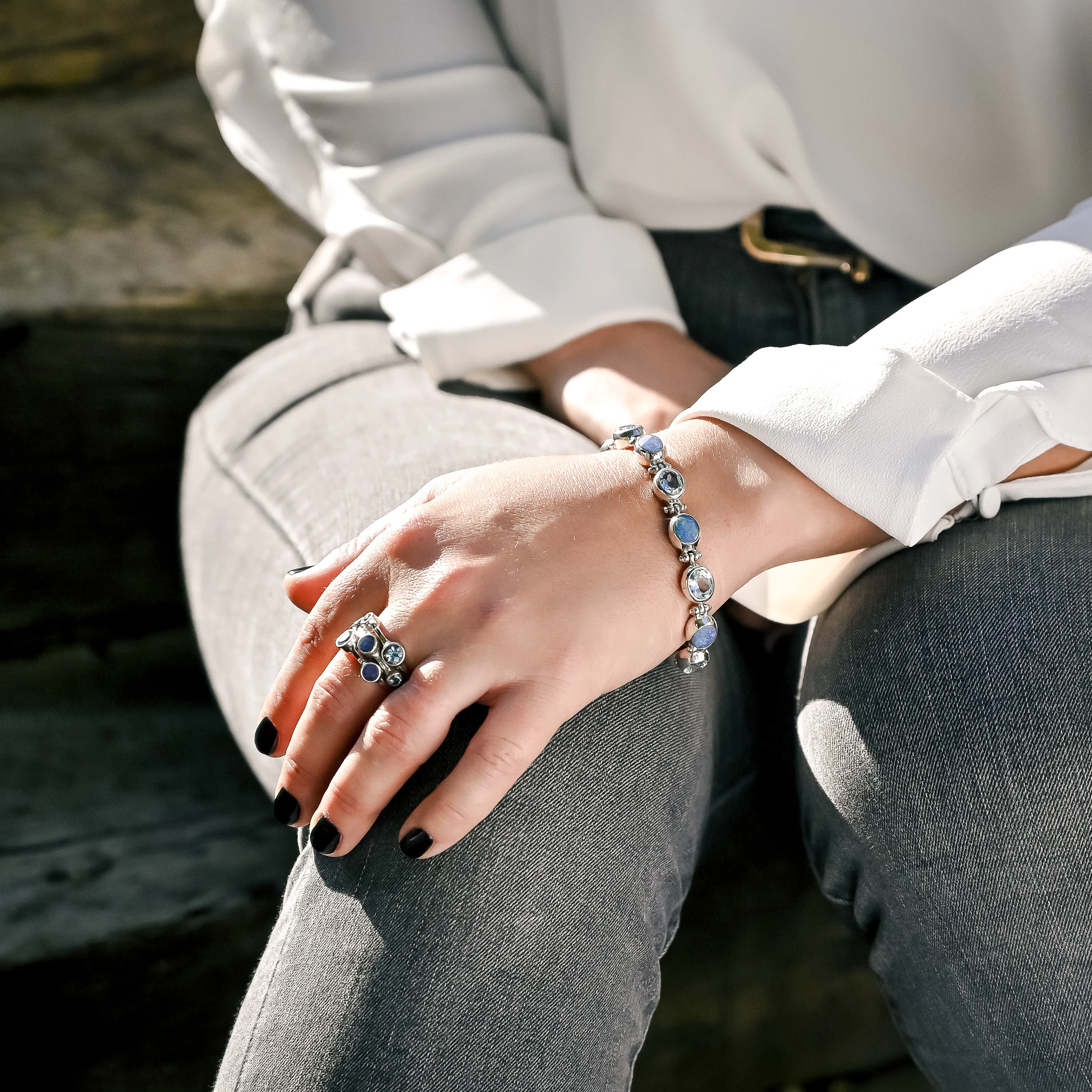 Pretty Blue Topaz Bracelet. 925 Sterling Silver